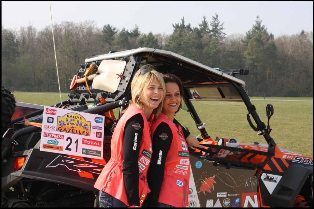 Le Groupe NICOLLIN avec la TEAM 21 ! Rallye des Gazelles 2016