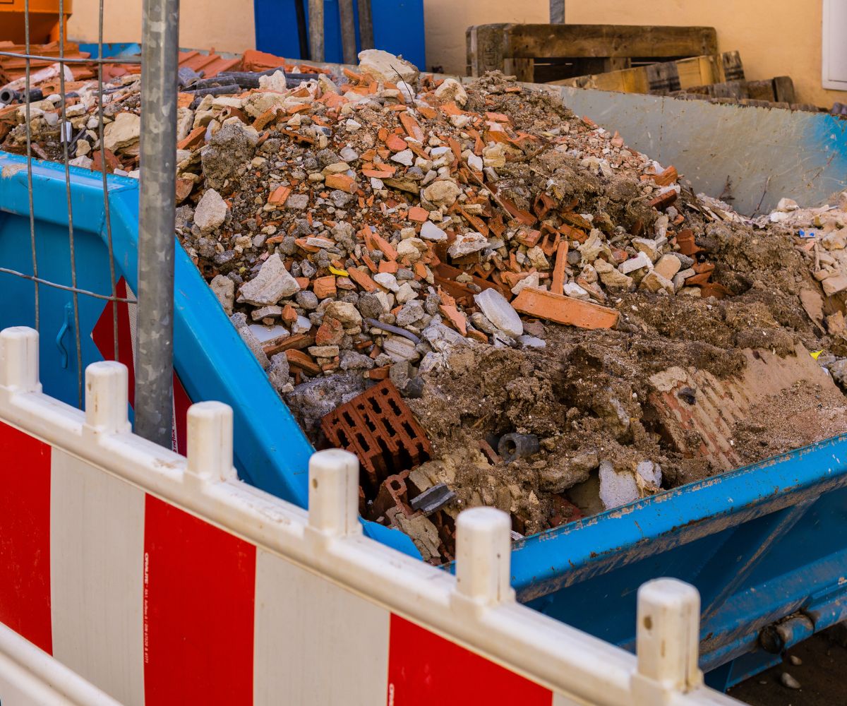 location benne gravats berre l etang nicollin