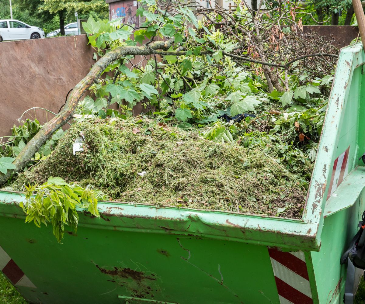 location benne dechets verts nimes